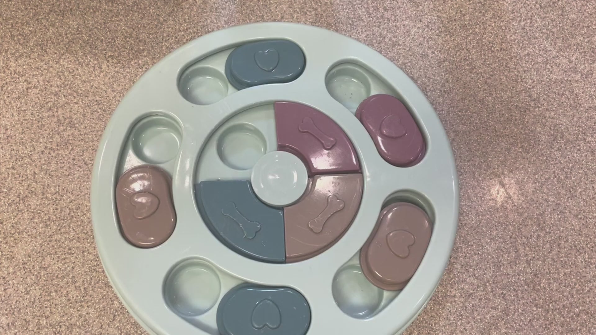 Smart Puzzle Feeder for Happy Dogs